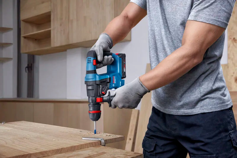 Cordless rotary hammer with ONECHUCK - GBH 18V-18 X Professional