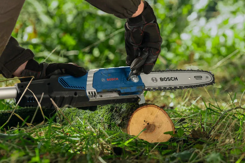 Cordless telescopic pruner - GKE 18V-25 TP Professional