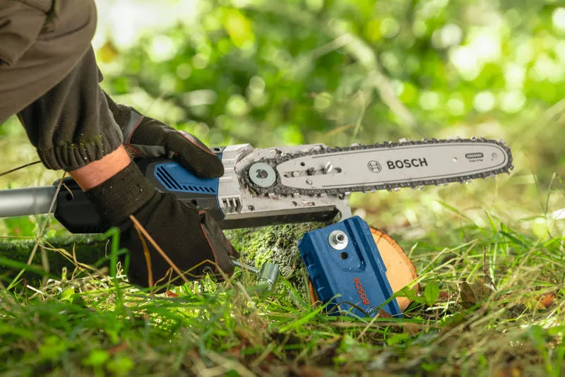 Cordless telescopic pruner - GKE 18V-25 TP Professional