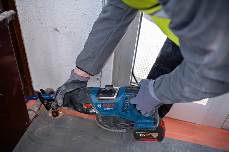 Cordless sabre saw (reciprocating saw) - GSA 185-LI Professional