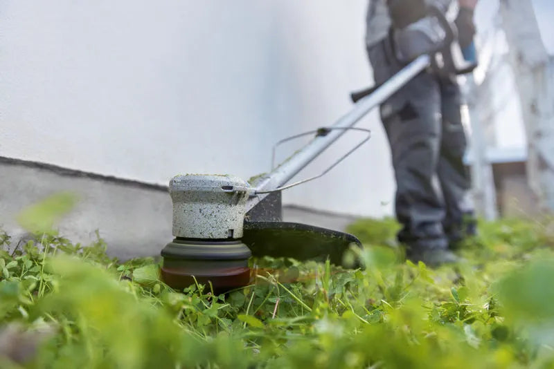 Cordless grass trimmer - GRT 18V-33 Professional