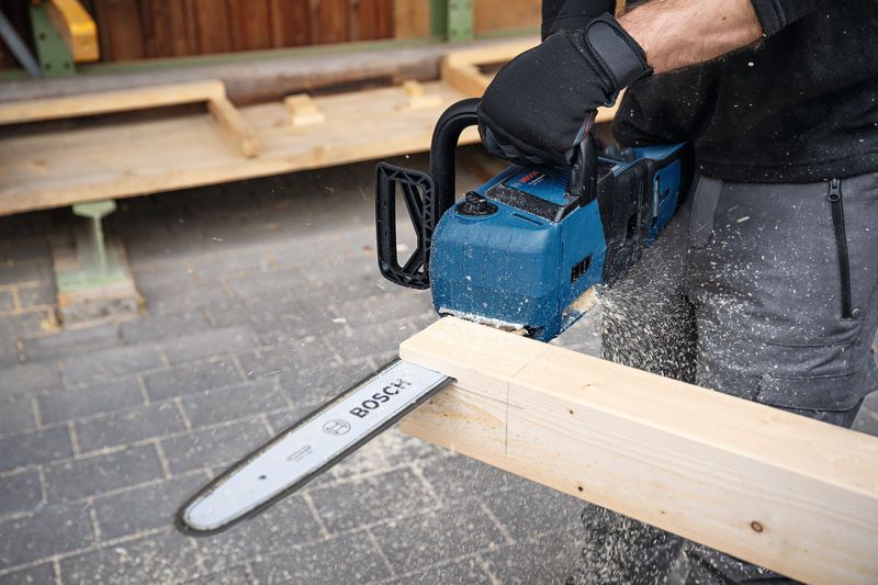 Chainsaw - GKE 18V-40 Professional