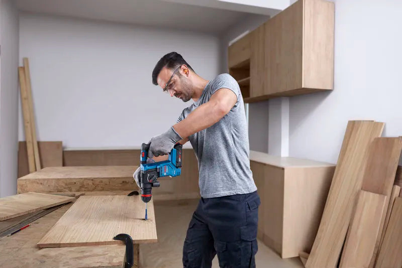 Cordless rotary hammer with ONECHUCK - GBH 18V-18 X Professional